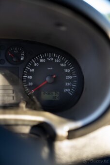 SEAT LEON 1,9Tdi 81 KW manuál - 8