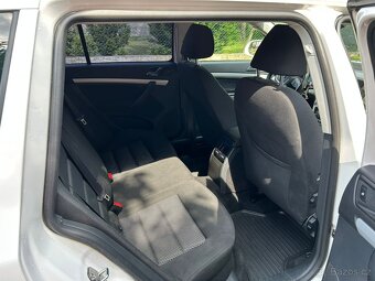 Škoda Octavia Scout 2.0 TDI 103 kW, r. 2010 - 8