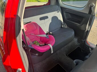 Toyota yaris 1,0 - Havlíčkův Brod - 8