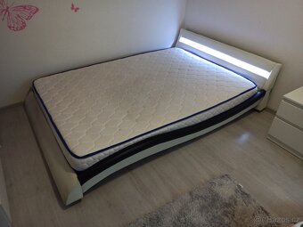Postel 140x200 Led osvětlení - 8