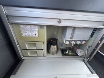 MERCEDES-BENZ TOURISMO RHD - 8