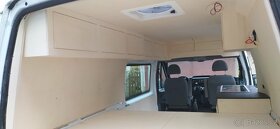 Spací,obytná vestavba - 8