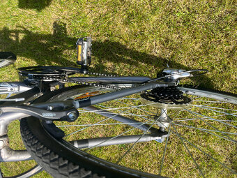 Prodám trekkingcrossové kolo Kellys Stylus CRX 21 - 8