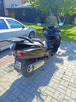 Skútr Honda SW-T400 - 8