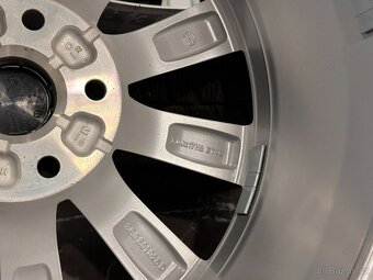 original Vw Passat B8 r17 5x112 ZIMNÍ 3G0601025D - 8