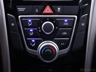 Hyundai i30 1,6 GDI 99kW CZ Go Czech (2016) - 8