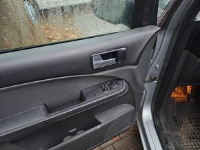 Ford C MAX 1.6tdci 2005 - 8