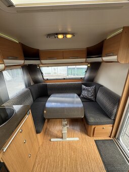 ADRIA ADORA 542 UT ~ velká koupelna - 8