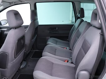 Ford Galaxy 1,9 TDI 85kW 7-Míst Tažné (2004) - 8