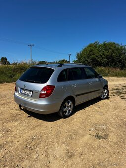 Škoda Fabia Combi 1.4 16V, 63 kW, Ambiente - 8