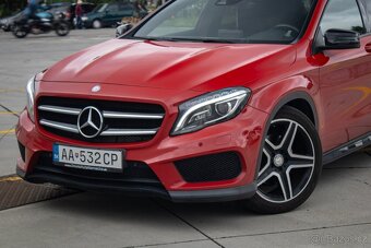 Mercedes-Benz GLA 220d AMGline 4MATIC - 8