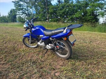 Yuki 125 Sport - 8
