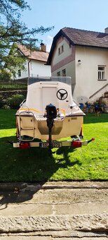 Kajutová loď + Motor + Vozík - 8
