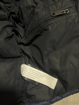 Dámská bunda Zn. The North face, vel. S (délka 50 cm) - 8