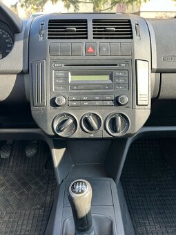 Prodám VW Polo 2006 1,2 benzín - 8