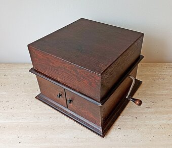Carnophon - starožitný stolní gramofon ve dřevěné skříni - 8
