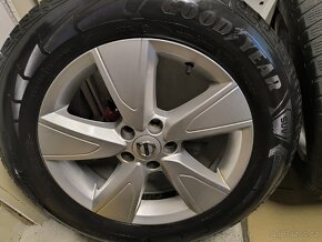 Alu kola Volvo XC40 5x108 r17 Originál,pneu zimní 235/60 - 8