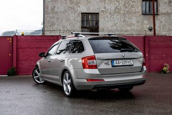 Škoda Octavia Combi 2.0 TDI Elegance/Style DSG - 8