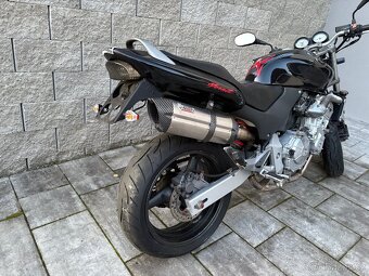 Honda CB Hornet 600 2002 - 8