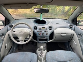 toyota yaris 1.0 2003 nova stk - 8