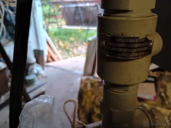 Kompresor z čerpací stanice - 8