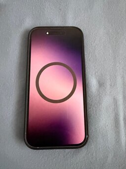 Apple Iphone - 8