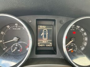 Škoda Yeti 1.2 TSI, 77kW, Klima - 8