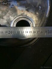 Nerezová INOX nádoba s lemem, výpustní dírou a přírubou. - 8