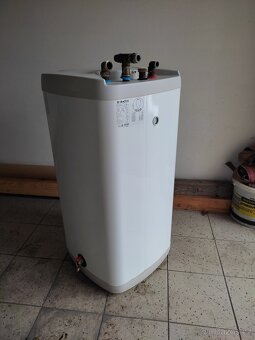 125 litrový ohřívač/zásobník na teplou vodu ke kotli - 8