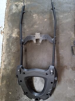 Suzuki GSX-S 750 - 8