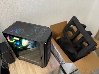 Herní PC - RTX 5060, i5 14400f, 32GB RAM, M2 SSD - 8