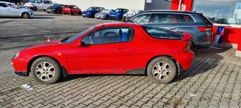 Mazda MX-3 1.6i - 8
