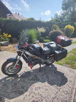 Honda NTV 650 - 8
