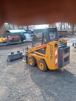Smykovy nakladac bobcat gehl 1625 - 8