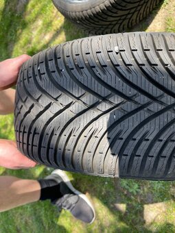 Prodám sadu kol DEZENT vč. letních a zimních pneu 205/40 R17 - 8