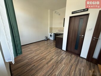 Pronájem prostor 40 m2, u místeckého náměstí U Staré pošty, - 8