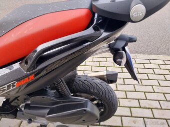 Aprilia sr max 300 - 8