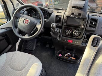 Weinsberg Carabus 600 - 8