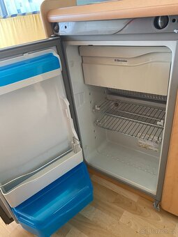 HOBBY DE LUXE 400 - 8