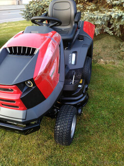Traktůrek Starjet P3 102cm 22HP commerciál Briggs - 8