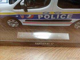 Peugeot Partner 1/18 - 8