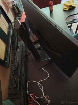 27" MSI MAG 274QRF QD E2 TOP STAV - 8