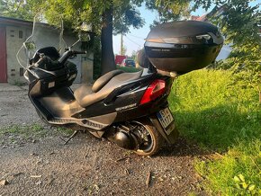 Suzuki Burgman - 8