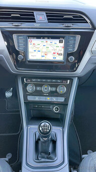 Volkswagen Touran, 2.0TDI,110kw,7míst,COMFORTLINE - 8