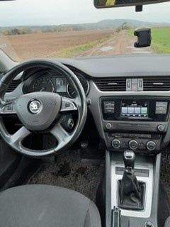 ŠKODA OCTAVIA 3 TDI COMBI - 8
