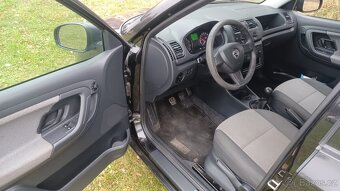 🚗 Fiat Sedici 1.6 Benzín (2008) - 8