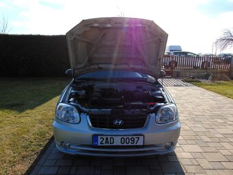 HYUNDAI ACCENT 1.3,PŮVOD ČR,1.MAJ.,KLIMA,SERVISKA - 8