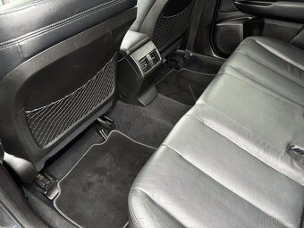 Subaru Outback 3.6R H6 v nejvyšší výbavě - 8