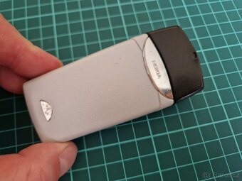 Nokia 8310 - 8