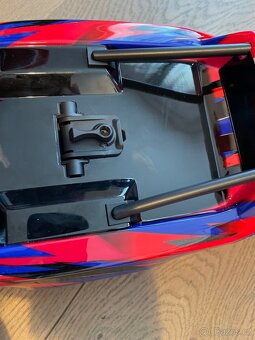 Traxxas Maxx karosérie - 8